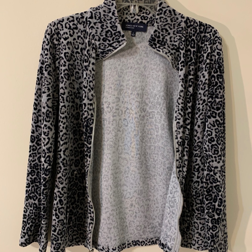 Jones New York Signature Velour Zip Up Jacket - Picture 6 of 12